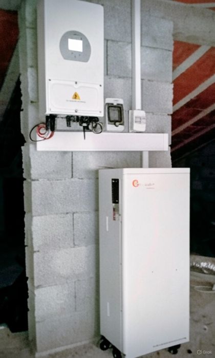 Painéis fotovoltaicos com bateria 15 kWh