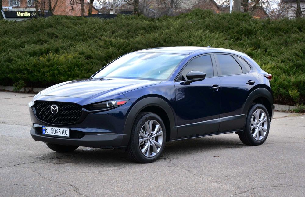 Автобмобіль Mazda cx-30
