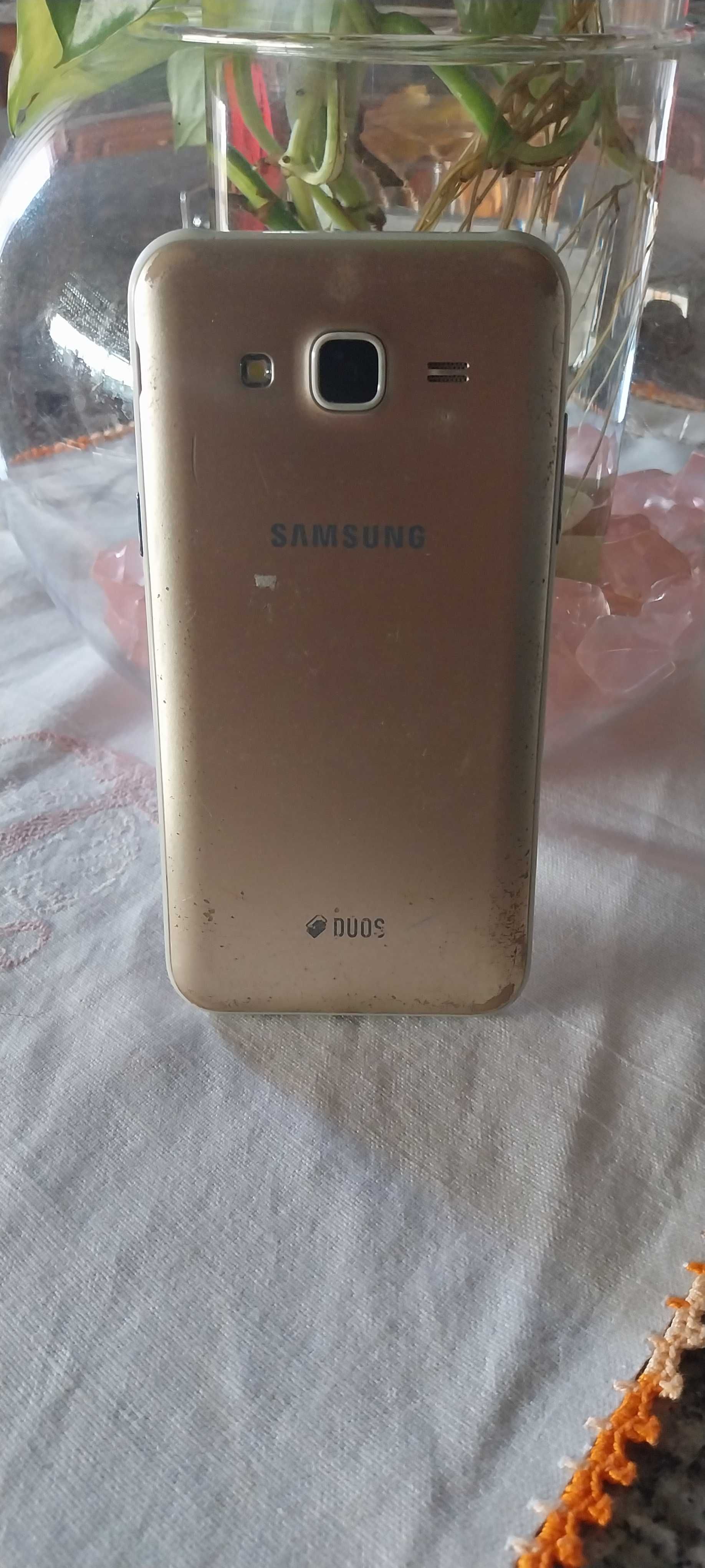 Samsung Galaxy J5 (2016)
SM-J510FN/DS Dual Sim gold