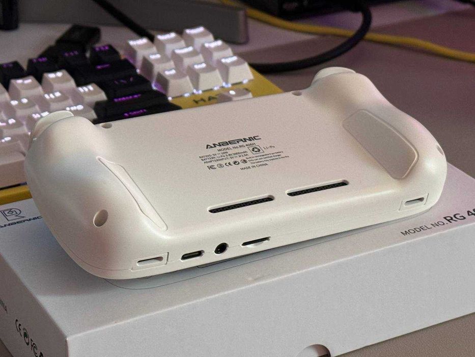 ANBERNIC RG 406H ідеальний стан портативна консоль PS2, Switch, PSP