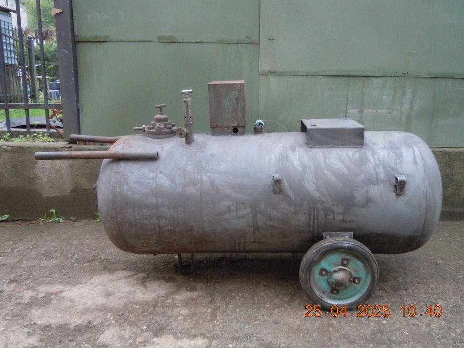 kompresor oryginalny zbiornik 180 litrów fabryczny na kółkach Polski