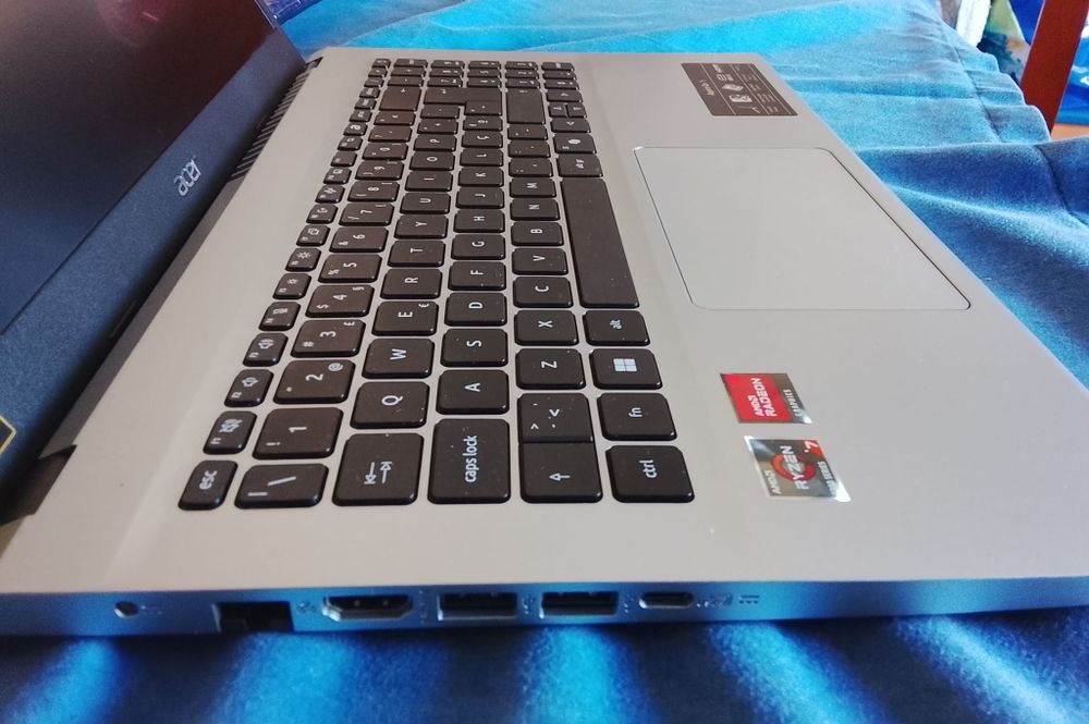 Vendo pc novo da marca acer