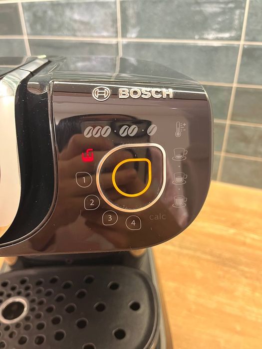 Кавомашина капсульна Bosch Tassimo
