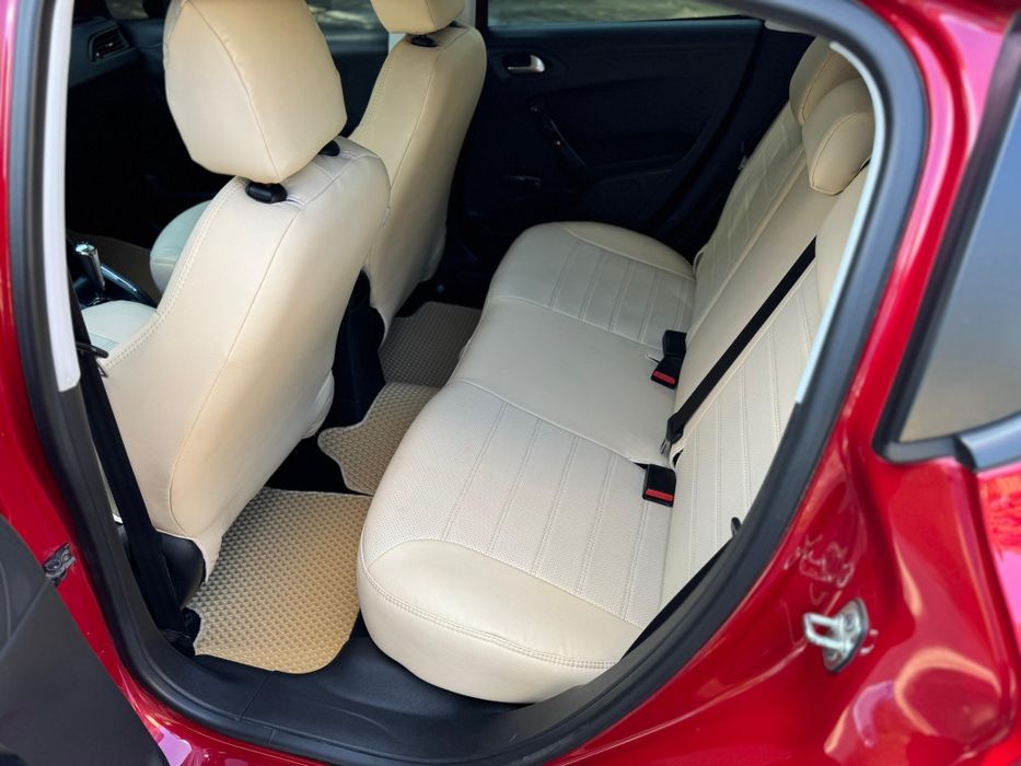 Продам Peugeot 208 2014р