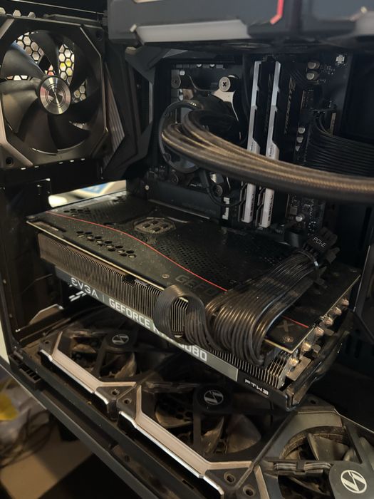 Komputer Stacjonarny (GeForce RTX 3080 OC, 32 GB RAM, 2X1TB M2, Ryzen)