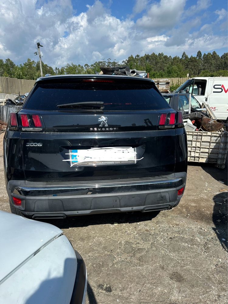 para-choque Traseiro  Peugeot 3008 ano 2016/2025