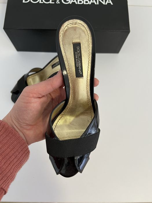 босоніжки dolce & gabbana