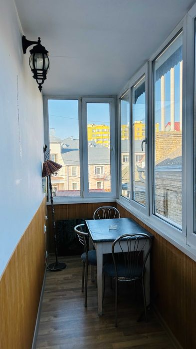 Простора двокімнатна квартира в центрі Луцька, вулиця Б. Хмельницького