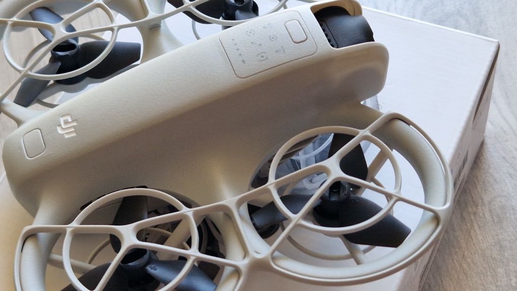 DJI Neo,  Dron w stanie idealnym