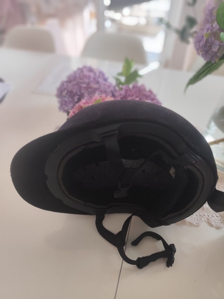 Kask jezdziecki rozmiar 54