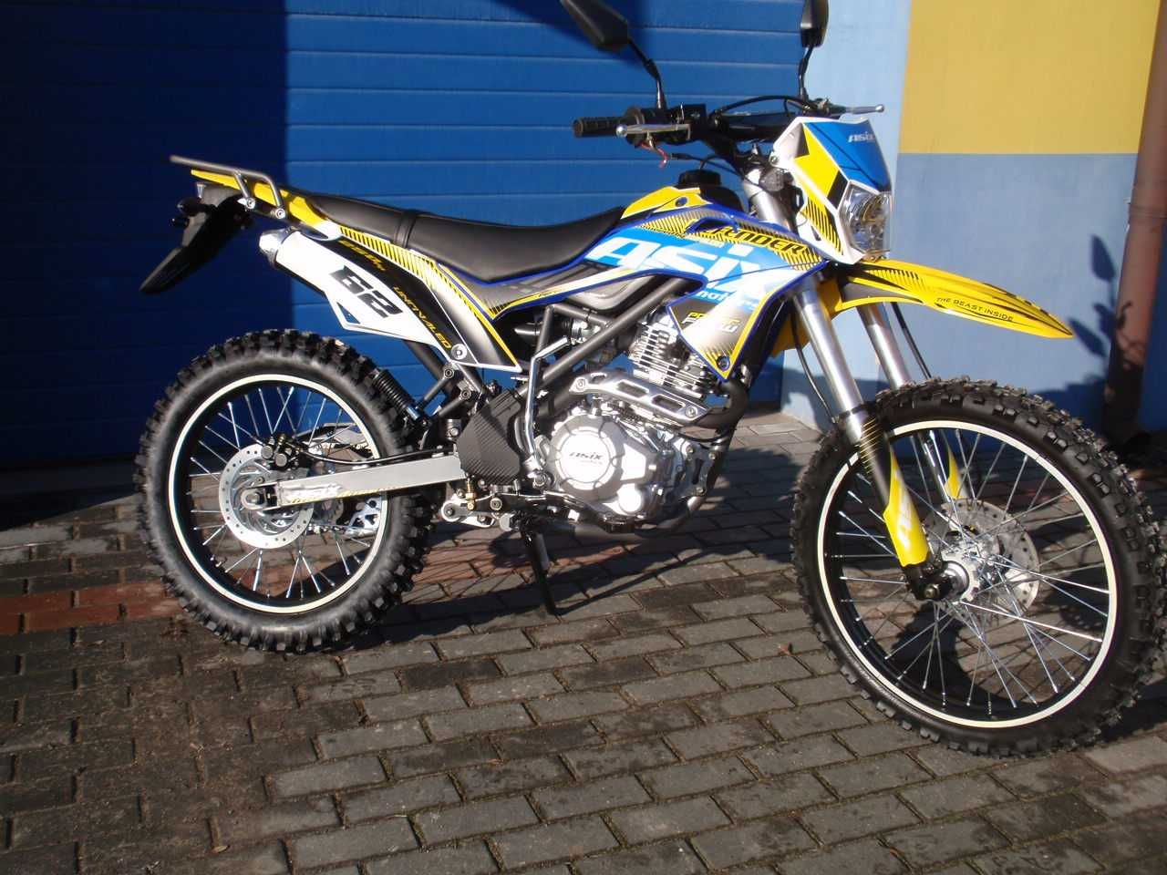 Cross 300 / Defender,ASIX, KXD, XMOTOS,/ Siedlce-Janowska 32 /