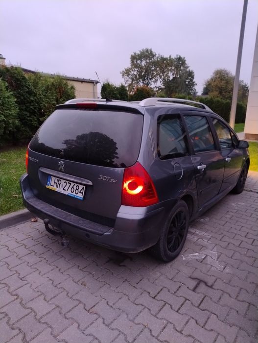 Peugot 307 SW panorama 7 osobowy  ekonomiczny
