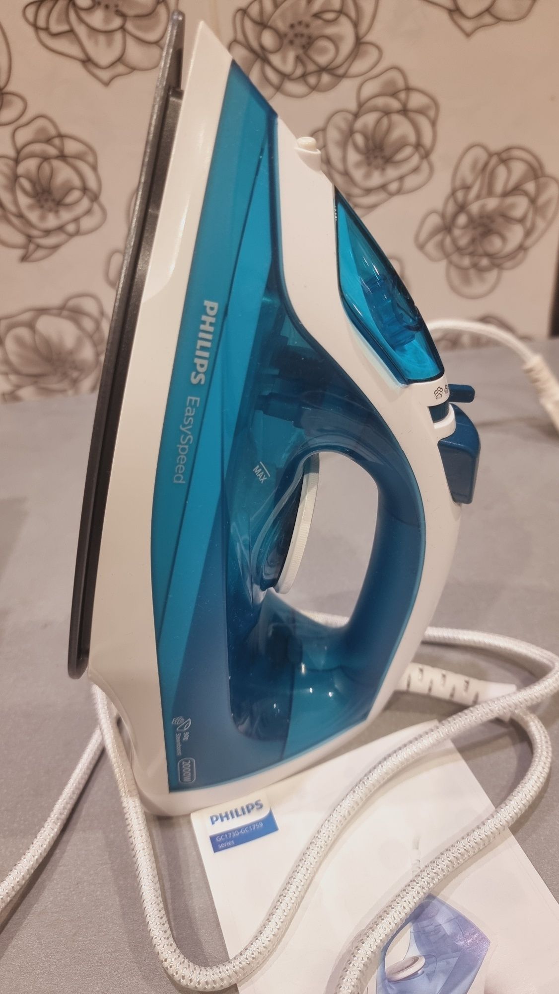 Утюг елєктрічний PHILIPS, новий.