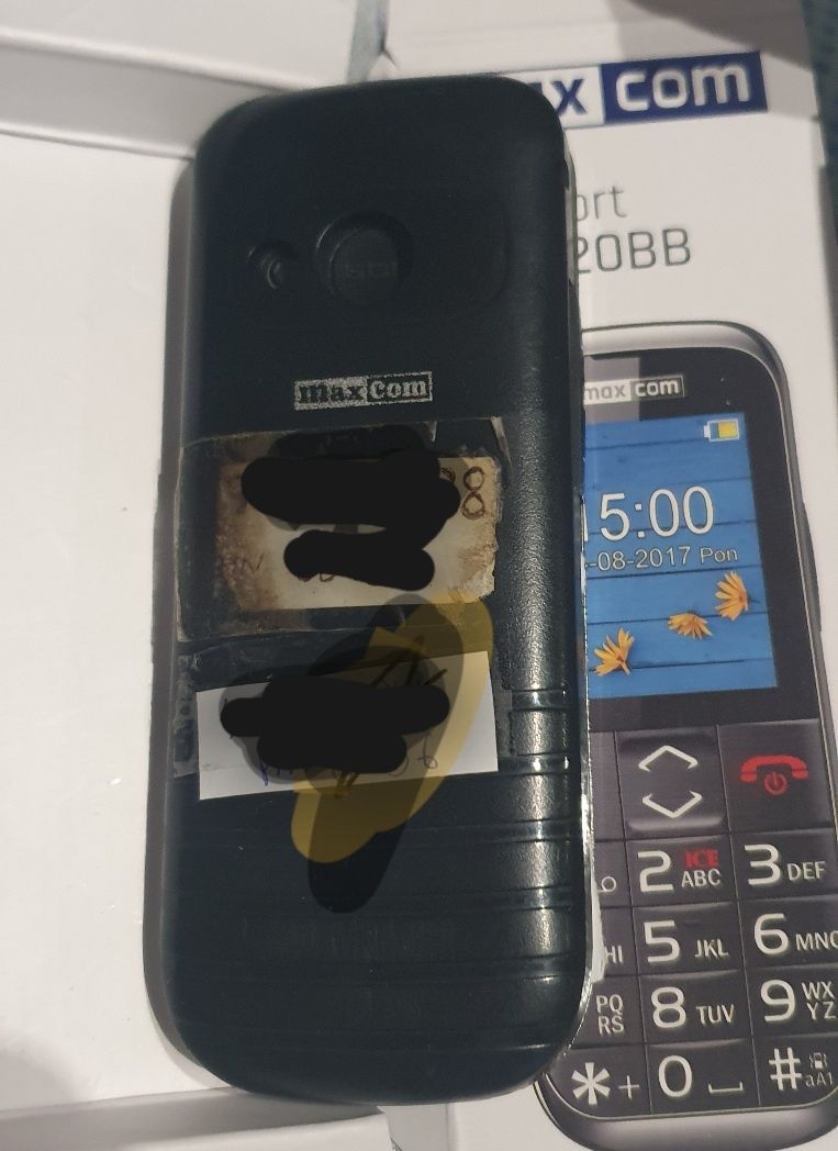Telefon maxcom 720