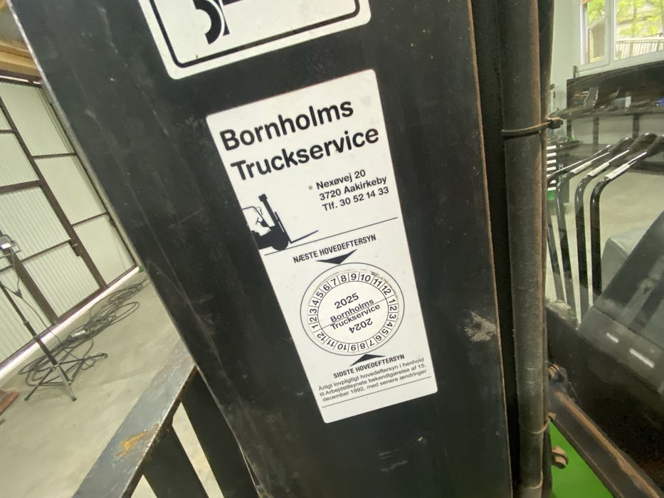 Wózek widłowy Mitsubishi FG 25