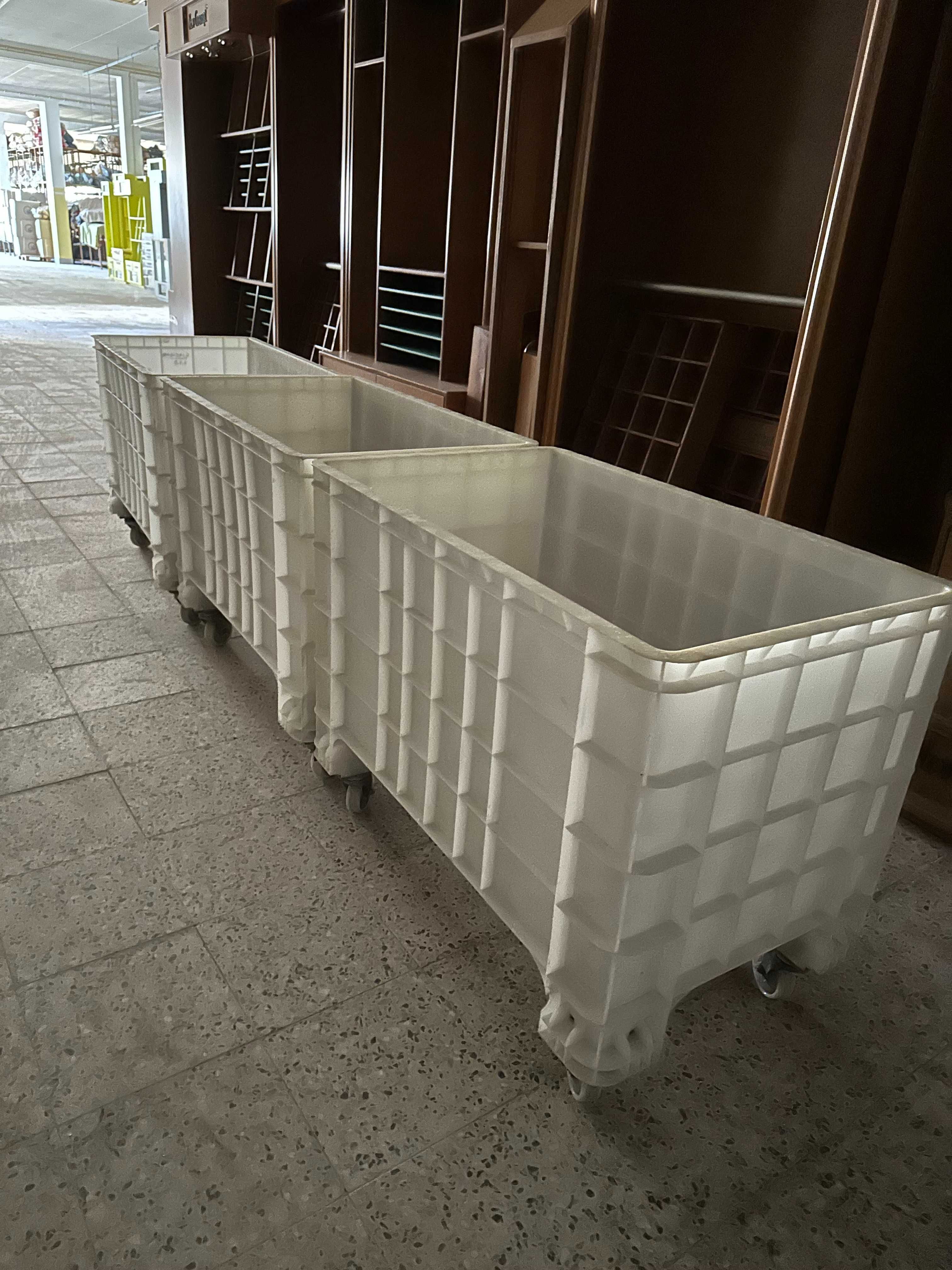 Cestos de Cargas com Rodas