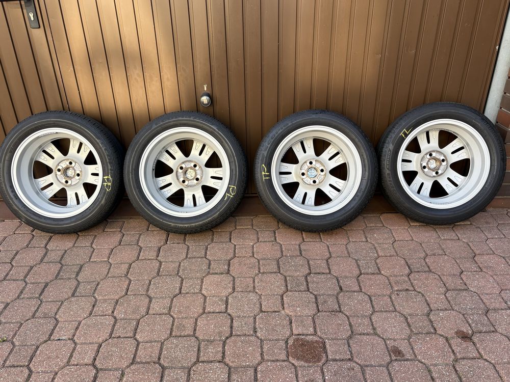 Felgi aluminiowe z oponami toyota yaris