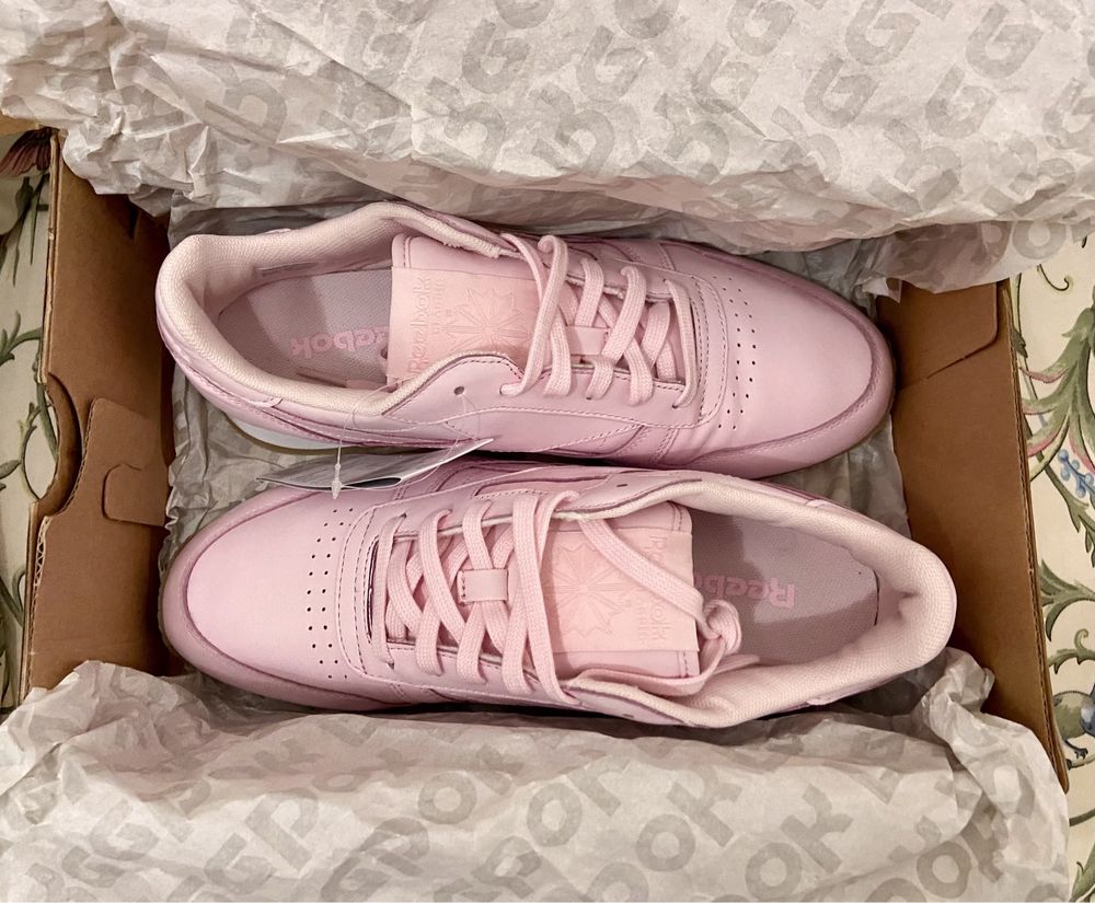 Оригінал Кросівки Reebok Classic Pink