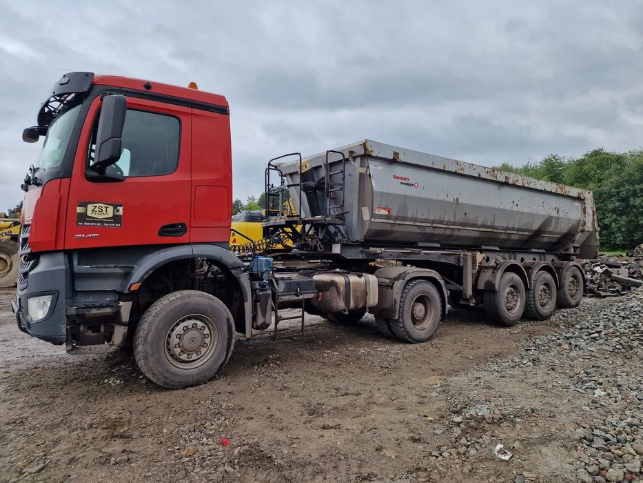 Mercedes-Benz AROCS 2145  Ciągnik siodłowy 4 x 4 MERCEDES-BENZ AROCS 2145 z naczepą wywrotką!