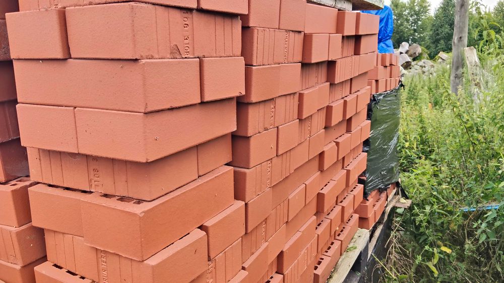 Cegła klinkierowa dziurawka