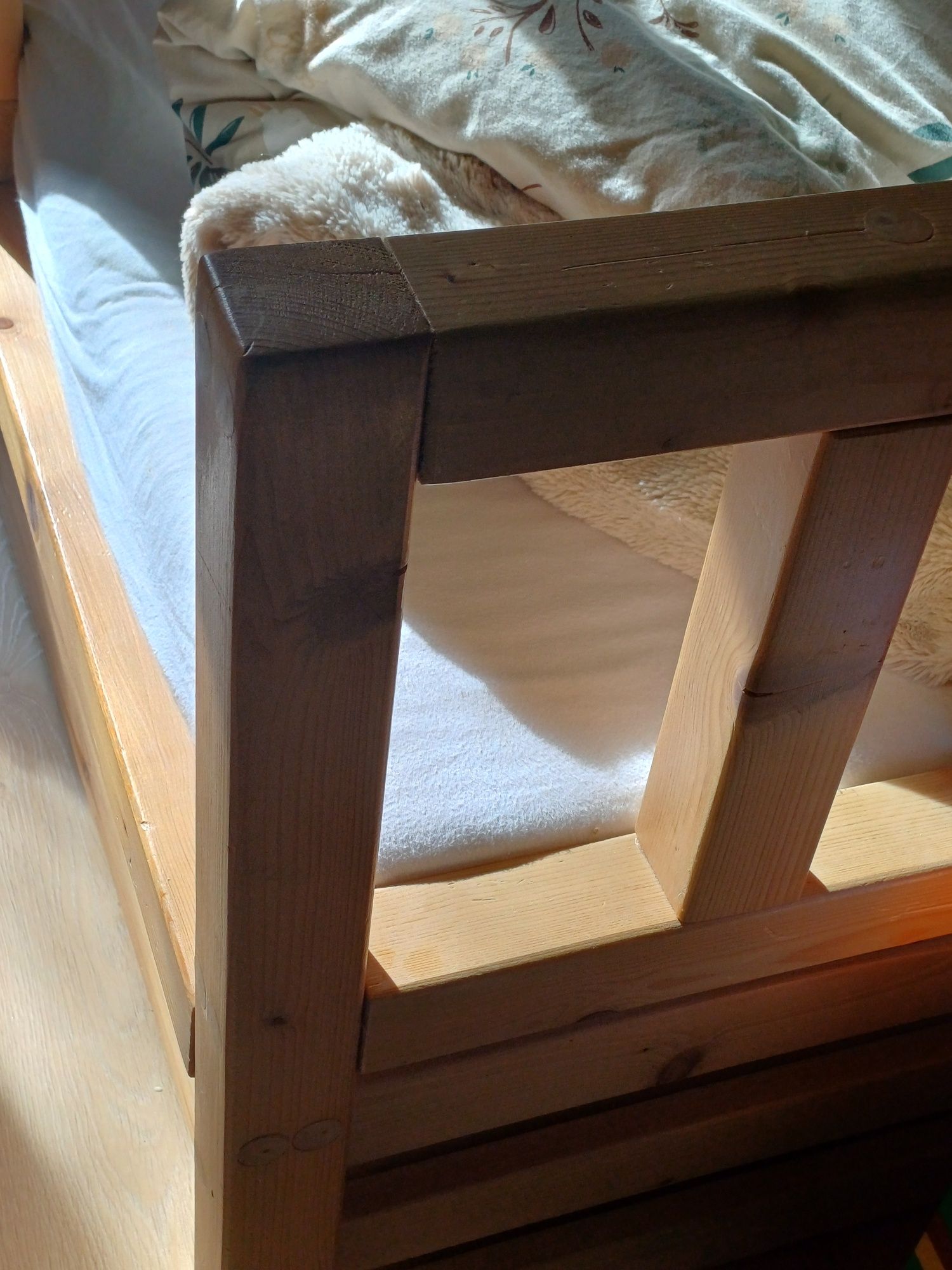 Łóżko domek drewniany materac 80 x 180