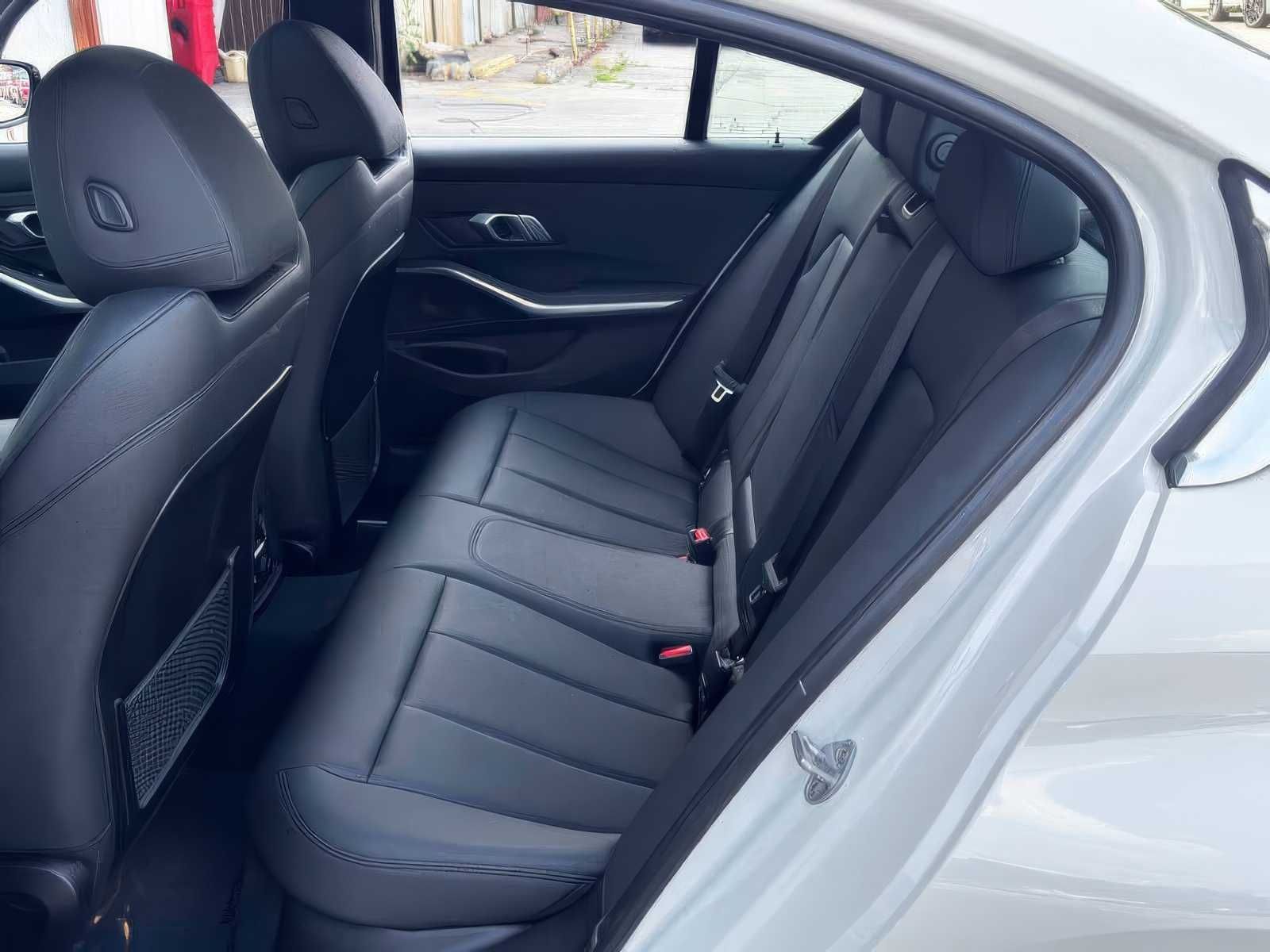 2020 BMW 3 Series 330i