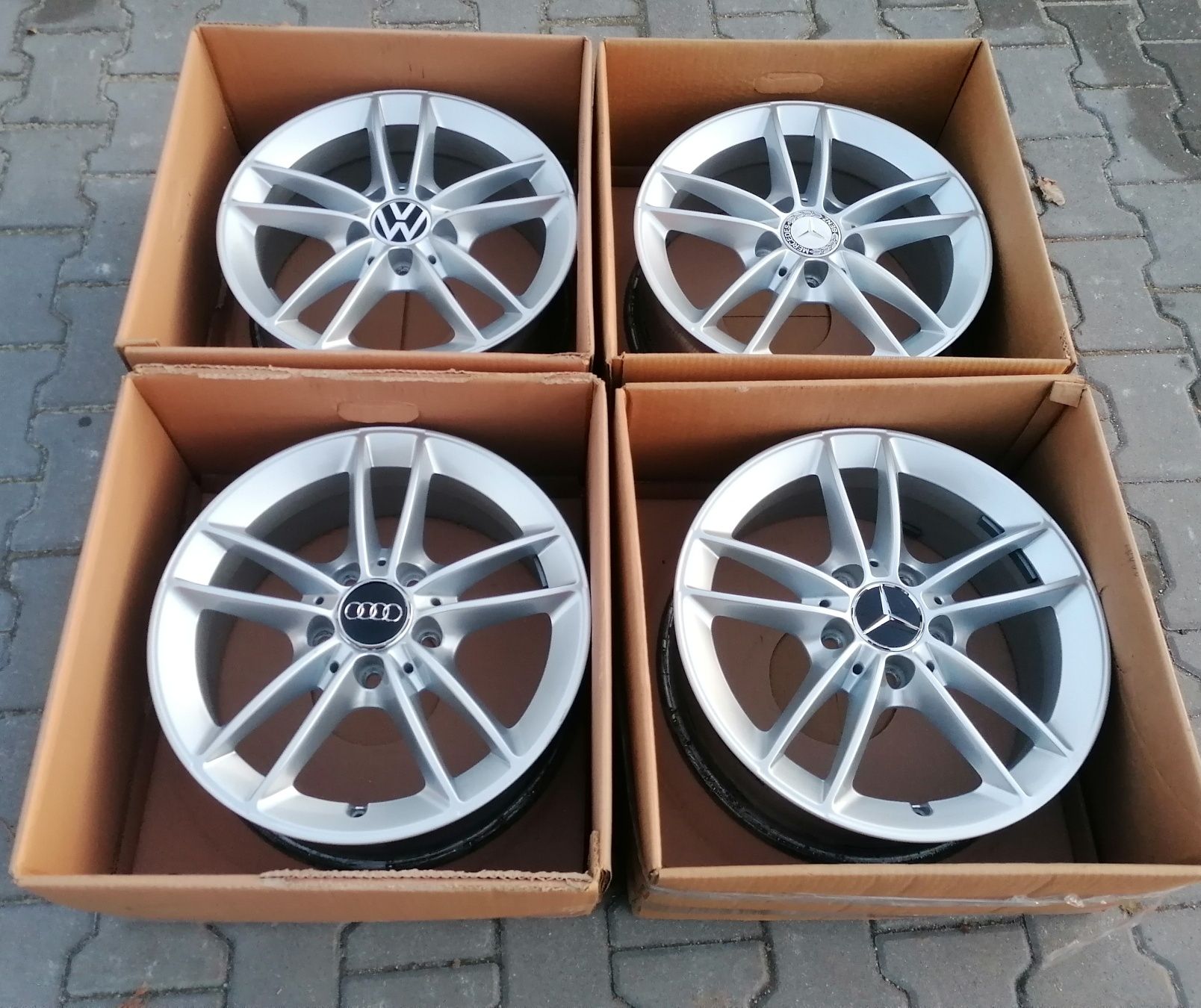 #M11 Alufelgi R16 5x112 ET44 Mercedes Audi VW Seat Skoda BMW Mini