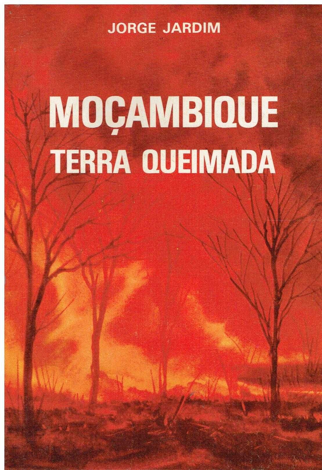 92

Moçambique Terra Queimada
de Jorge Jardim