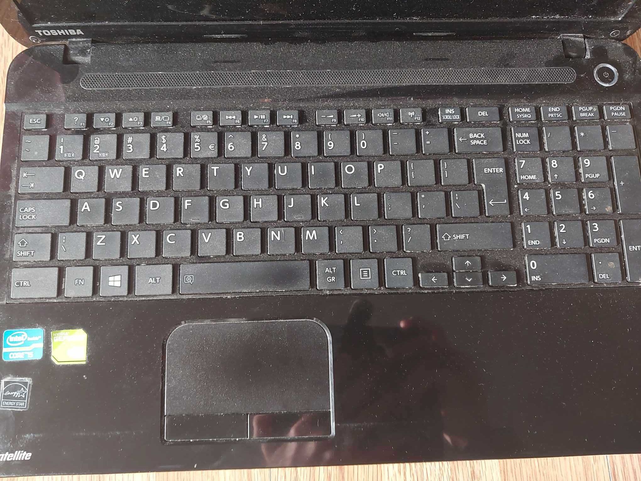 Laptop Toshiba..