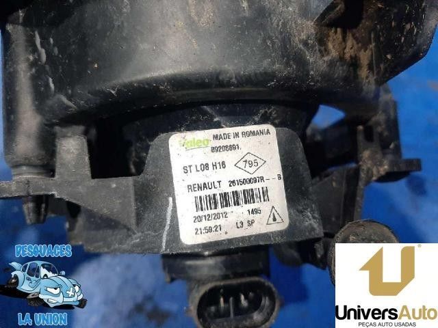 FAROL NEVOEIRO DIREITO RENAULT CAPTUR 2013 -261500097 R