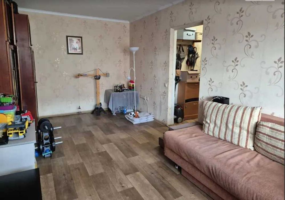 Продам 2 комнатную квартиру на Левобережном-3 (проспект Мира)