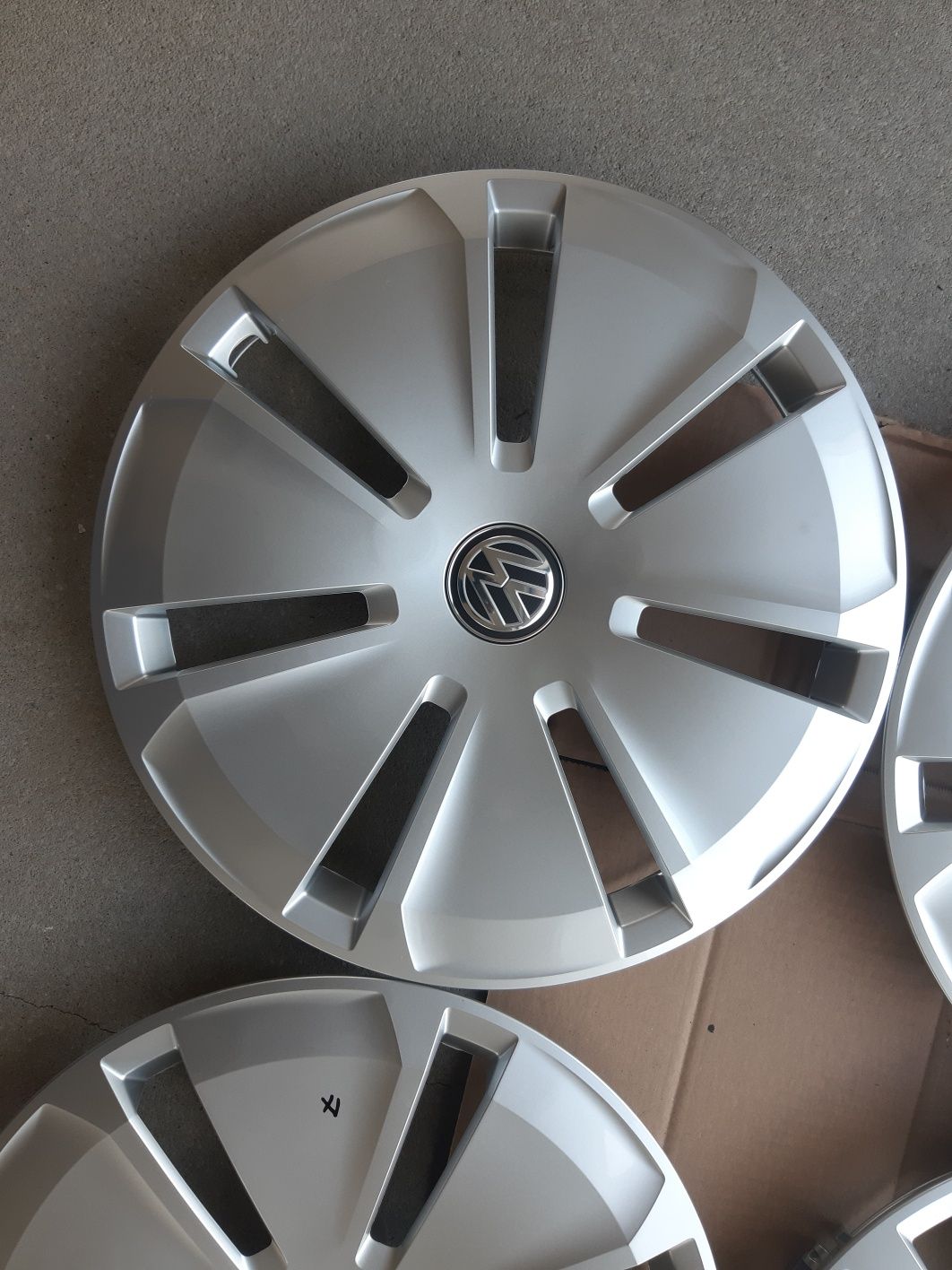 Kołpaki vw T5 T6 Multivan 16