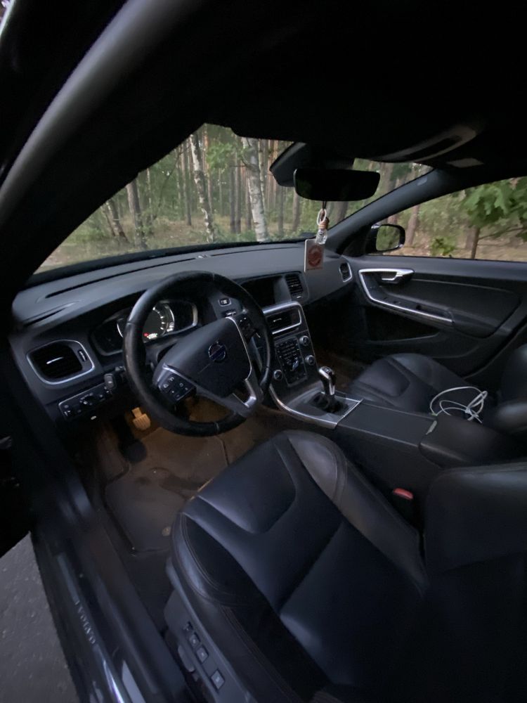 Volvo V60 Cross Country
