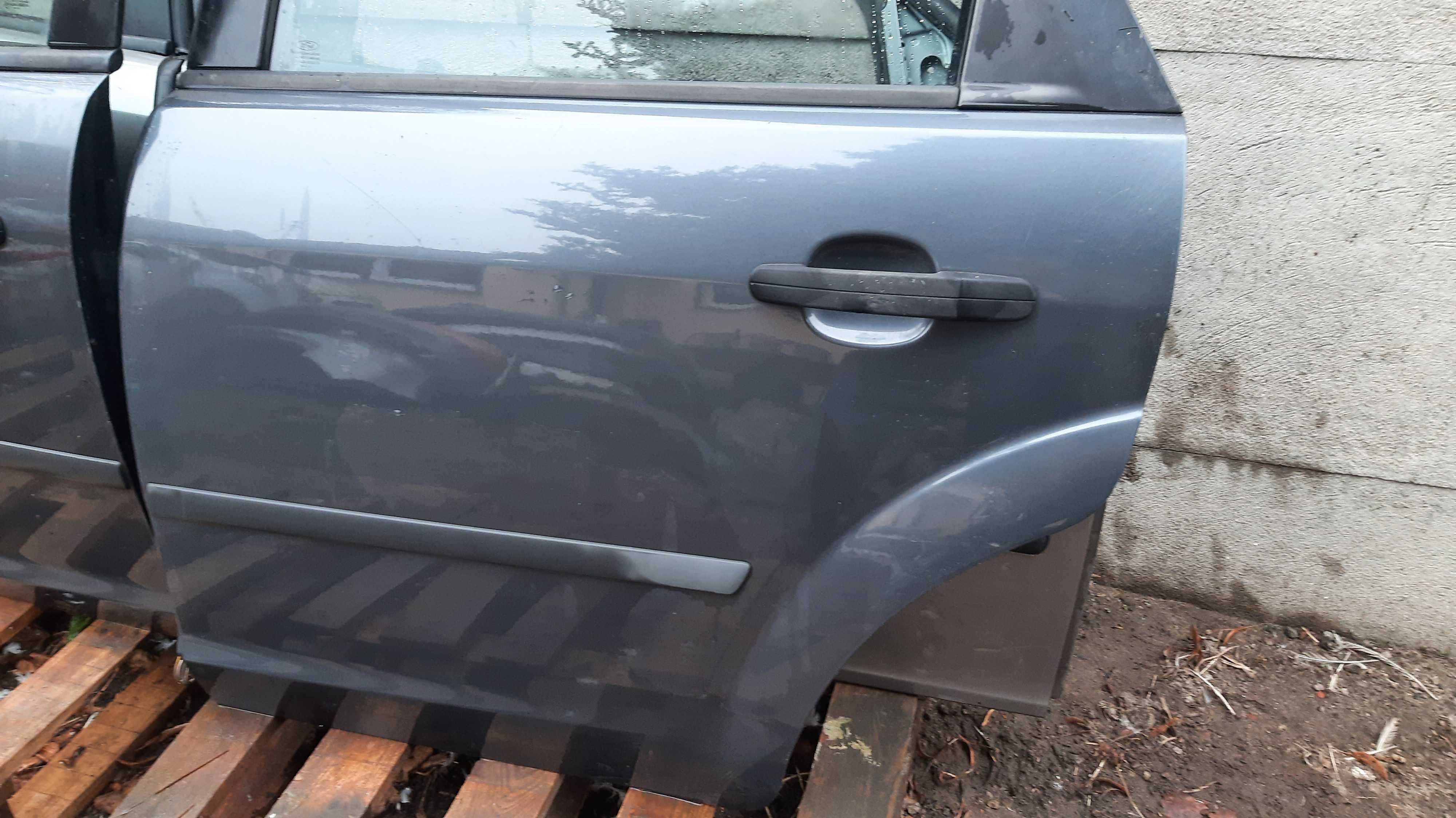 lak. DA3  Ford Focus mk2 hatchback drzwi lewe przód lub tył