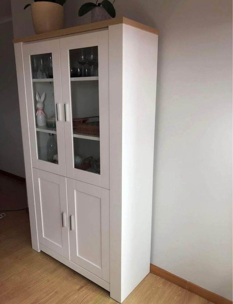 Vendo Movel de Sala Cristaleira