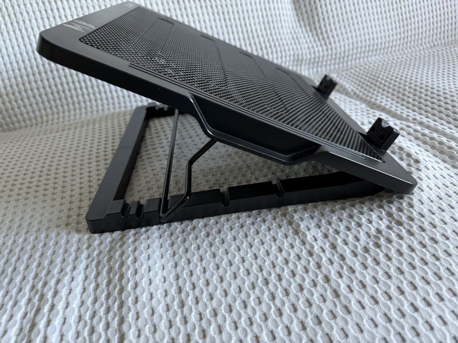 Wiatrak podstawka pod laptopa stan BDB