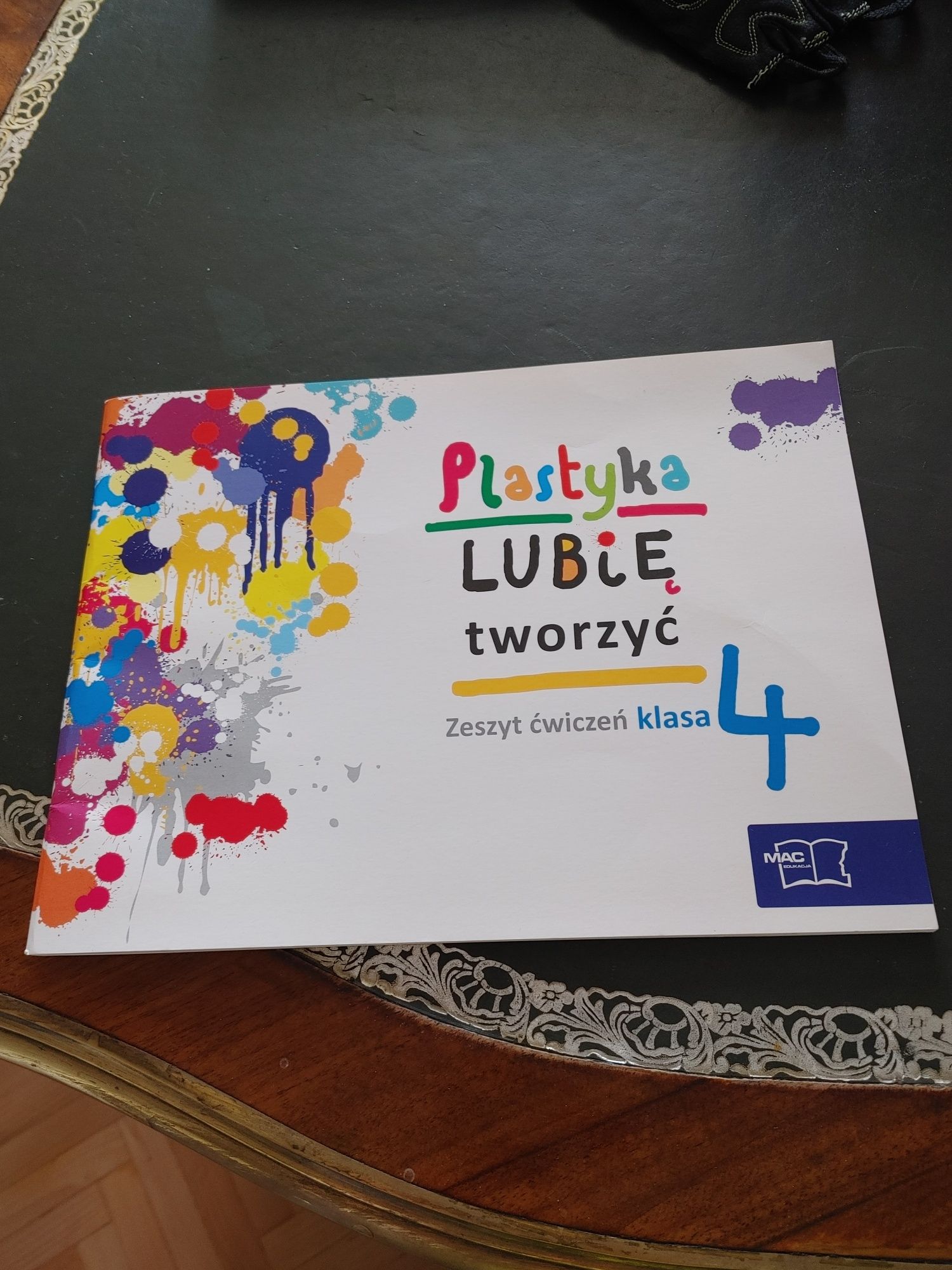 Podrecznik Plastyka "Lubię tworzyć" kl.4
