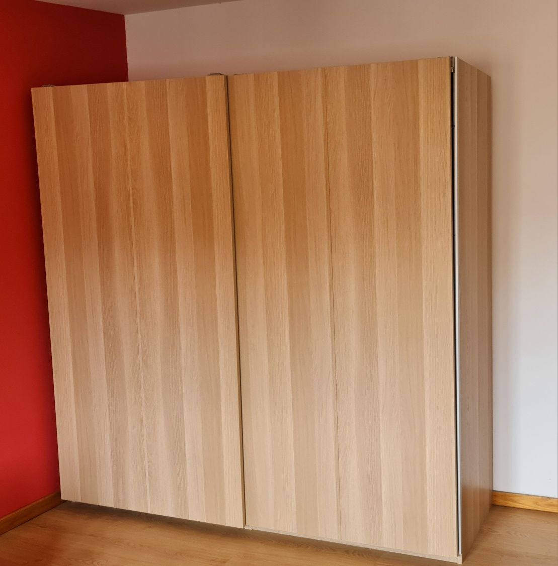 Roupeiro ikea 2m×2m semi-novo