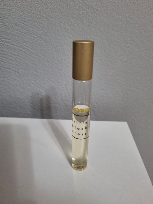 Roletka Little Black Dress Avon 9 ml unikat