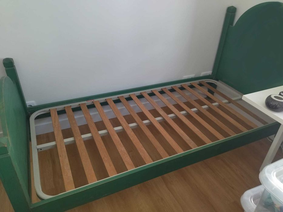 Cama de solteiro