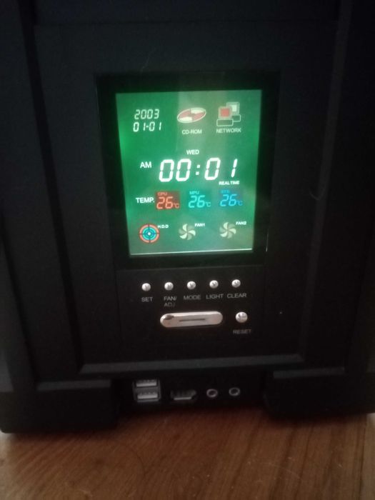 Komputer ATHLON II X4 _ 640 / DDR3 _ 8 GB / 500 GB  // TaNiO