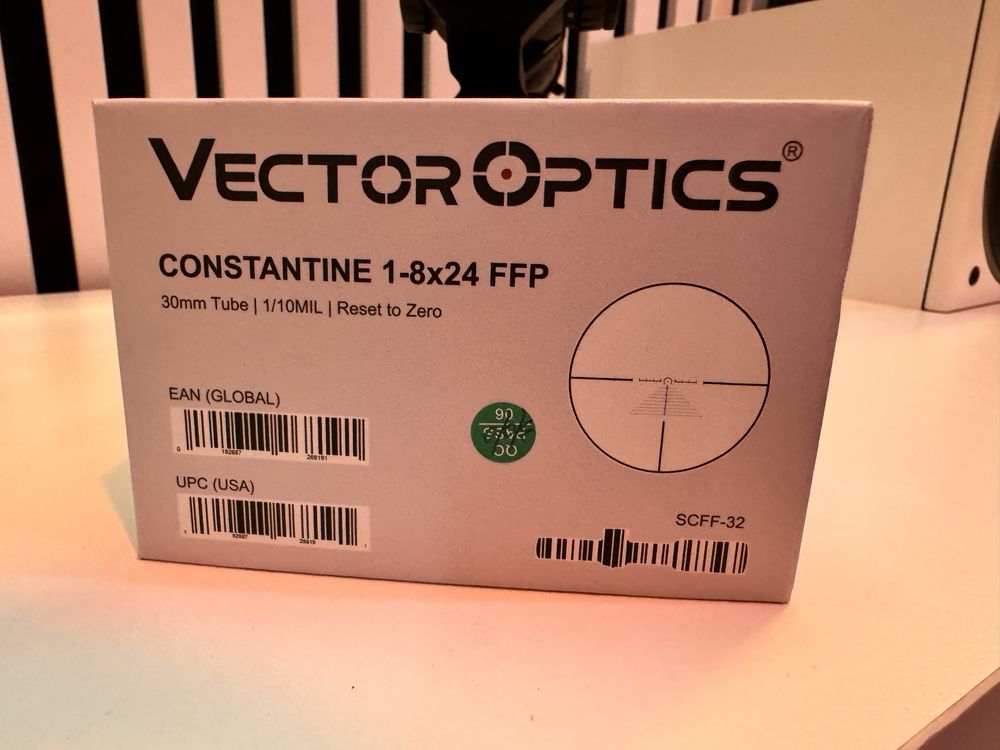 Luneta Vector Optics Constantine 1-8x24 FFP