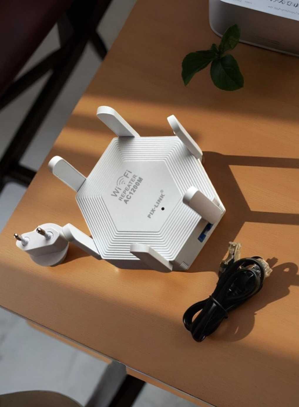 Роутер wifi підсилювач сигналу репітер в розетку