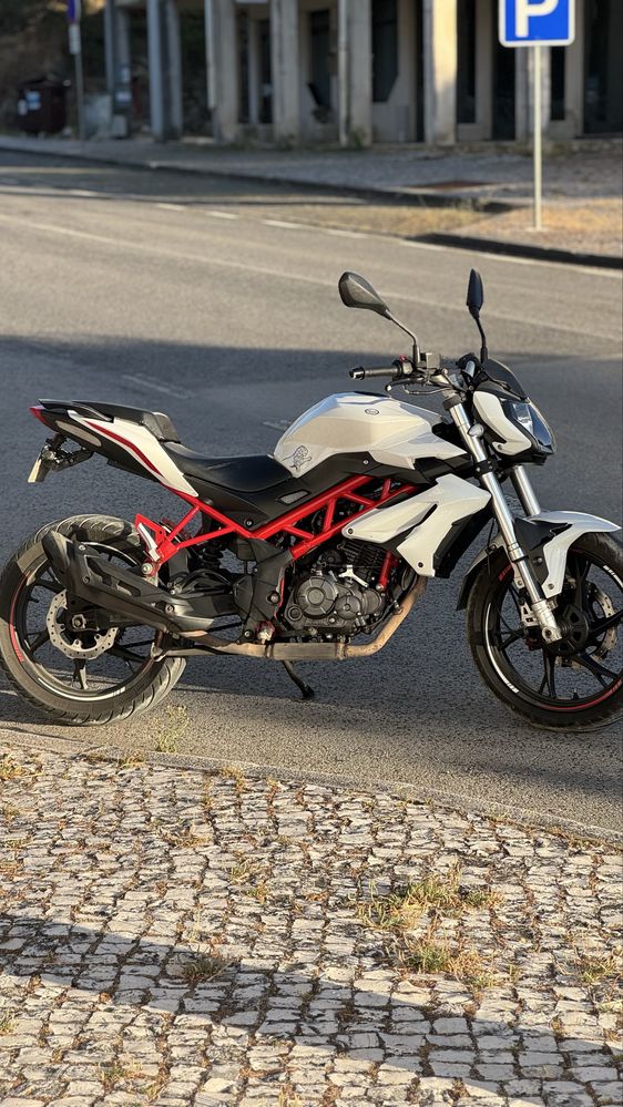 Benelli bn 125 muito bem estimada 2019