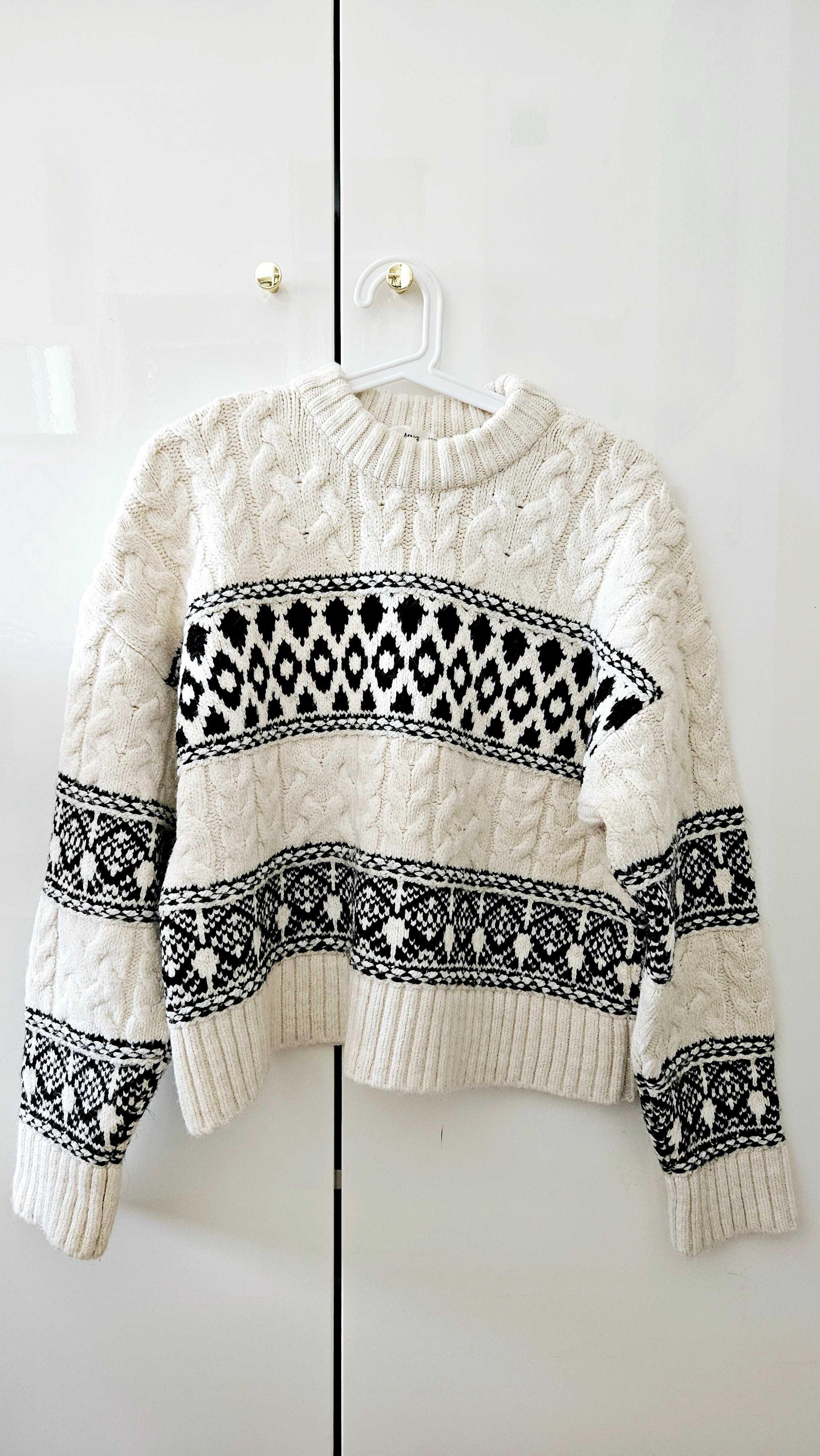Sweter MANGO - beżowy z czarnym wzorem