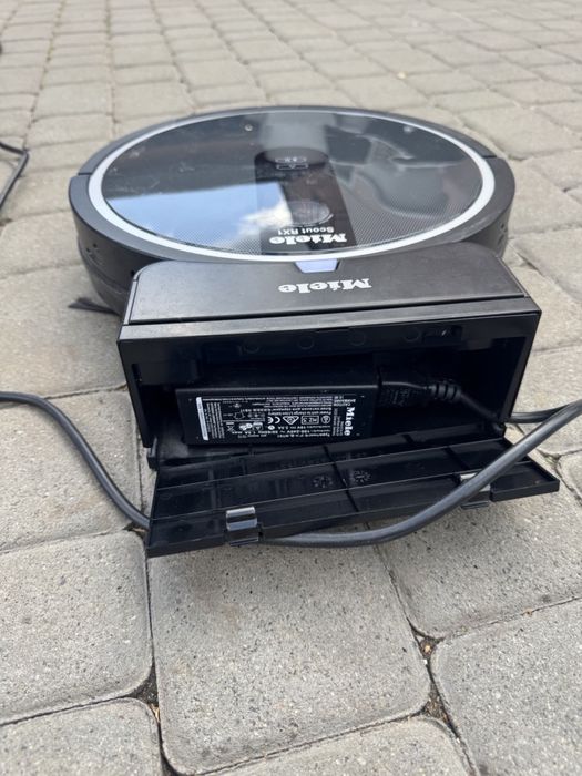 Роботпилосос Miele Scout RX1 пилосос miele