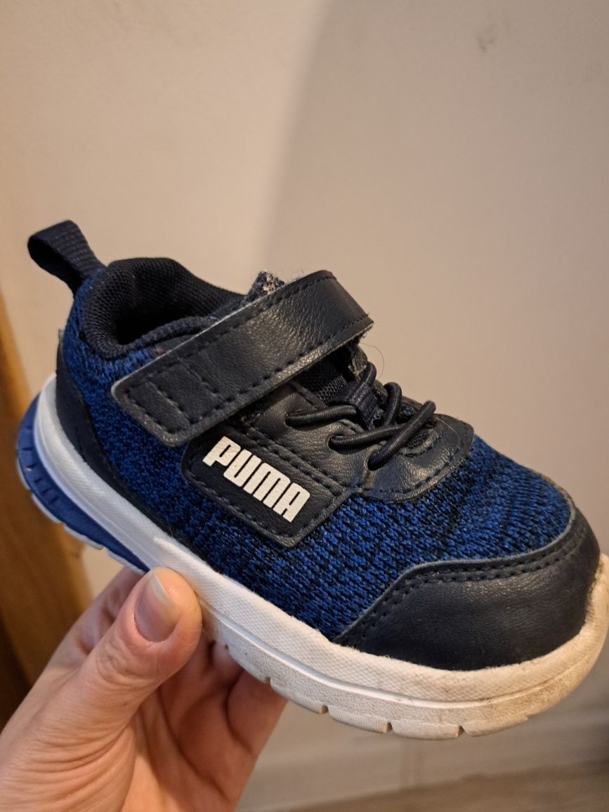 Adidaski puma granatowe