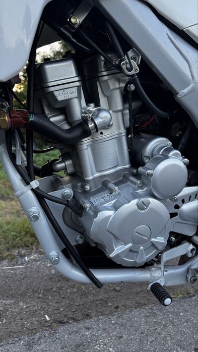 Мотоцикл Loncin lx300gy