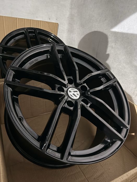 Alufelgi 5x112 18”Vw Arteon CC Golf Passat Scirocco Tiguan T-roc