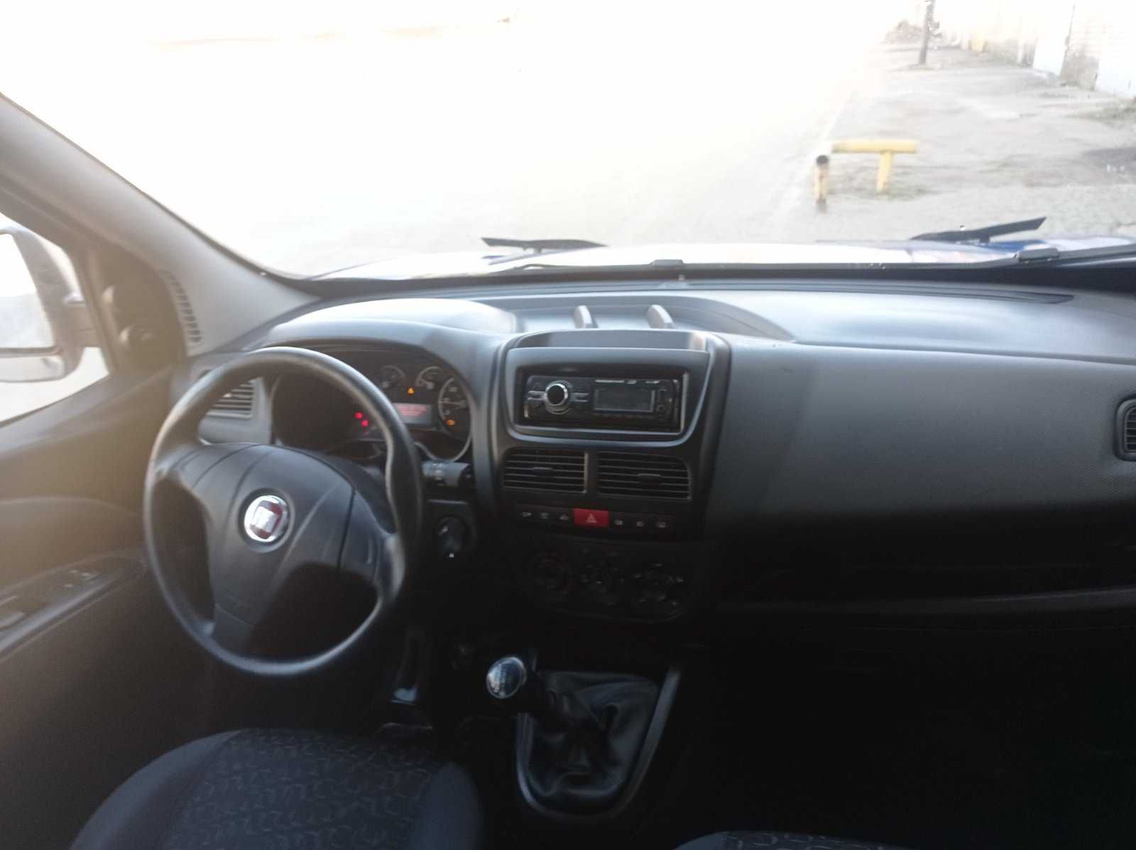 FIAT Doblo 1,3 дизель 2010 рік